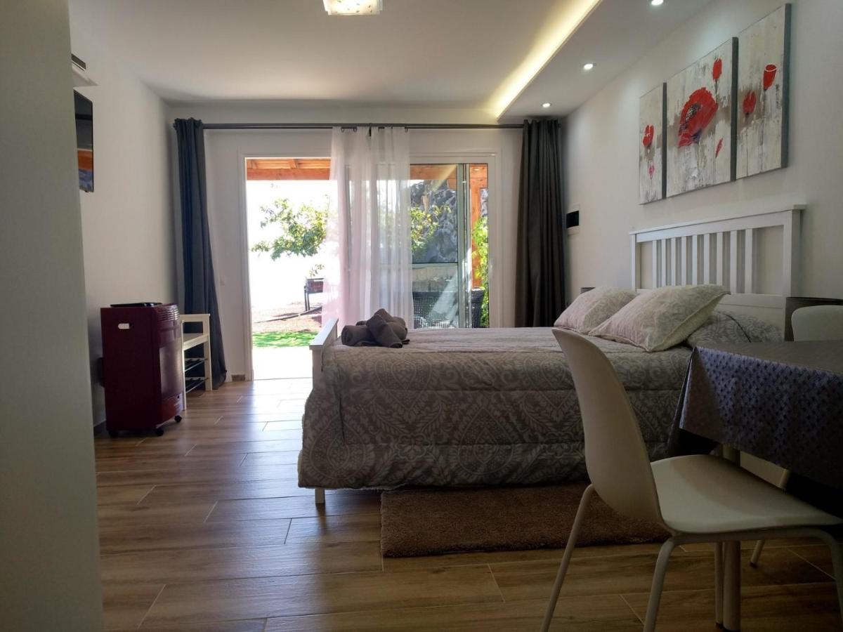 דירות ארפו Modern Seaview Studio מראה חיצוני תמונה