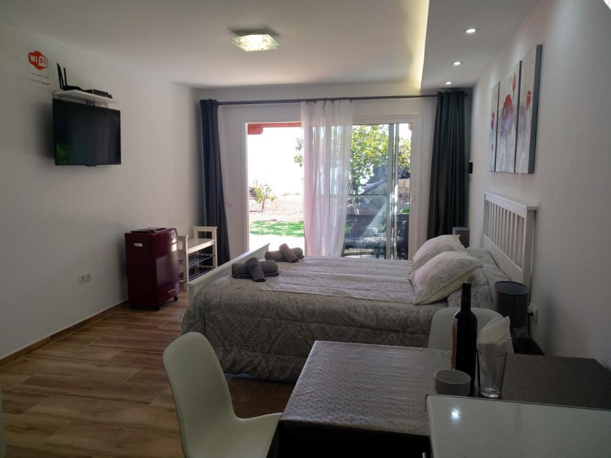 דירות ארפו Modern Seaview Studio מראה חיצוני תמונה
